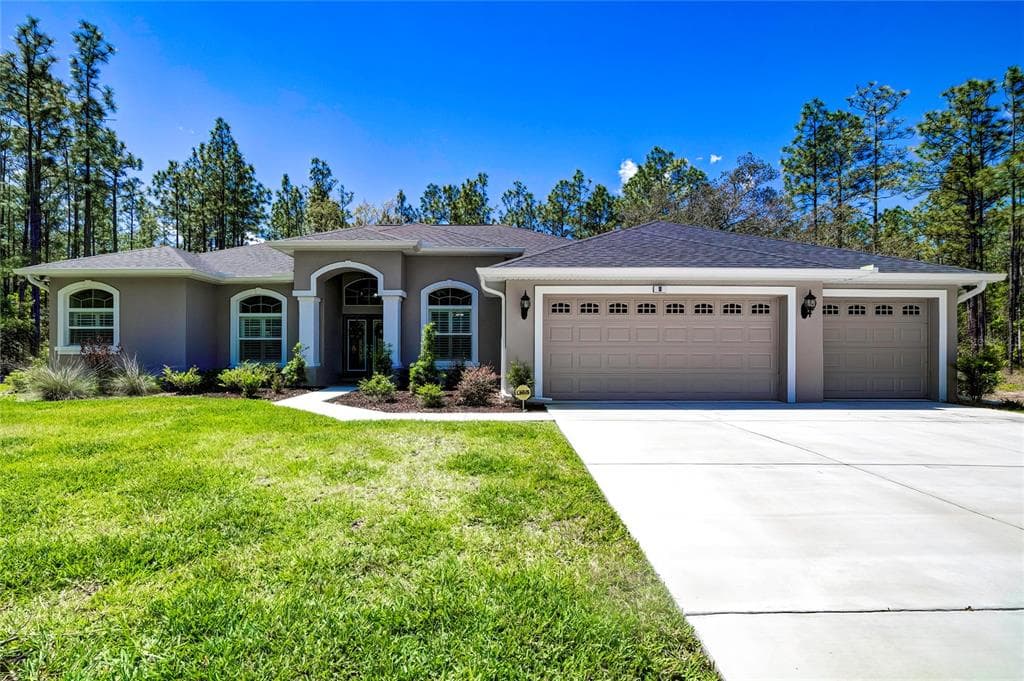 10 MILBARK COURT HOMOSASSA, FL 34446