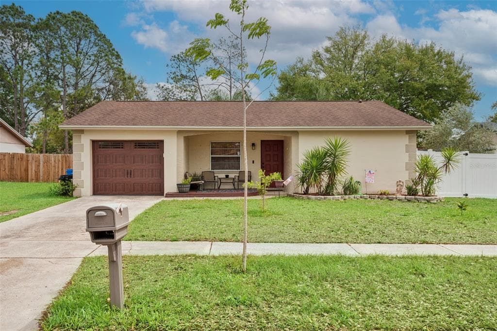 13837 PATHFINDER DRIVE TAMPA, FL 33625