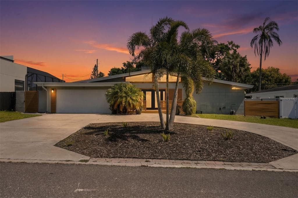 1837 CARLTON DRIVE CLEARWATER, FL 33759