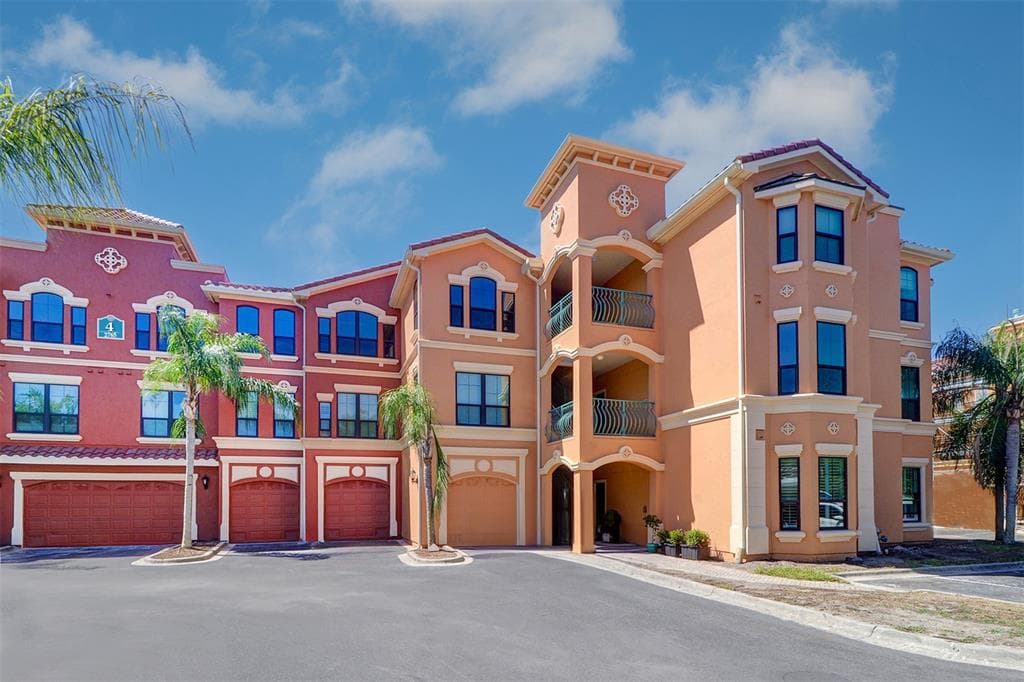 2722 VIA TIVOLI UNIT 422B CLEARWATER, FL 33764