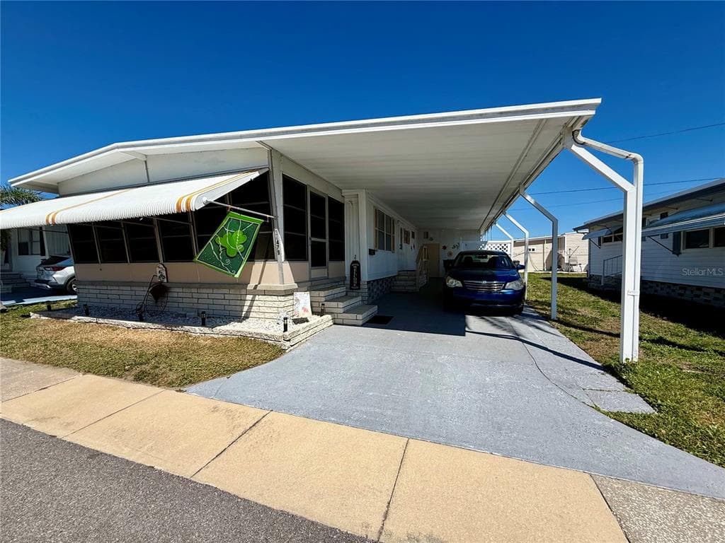 34479 CACTUS DRIVE N PINELLAS PARK, FL 33781