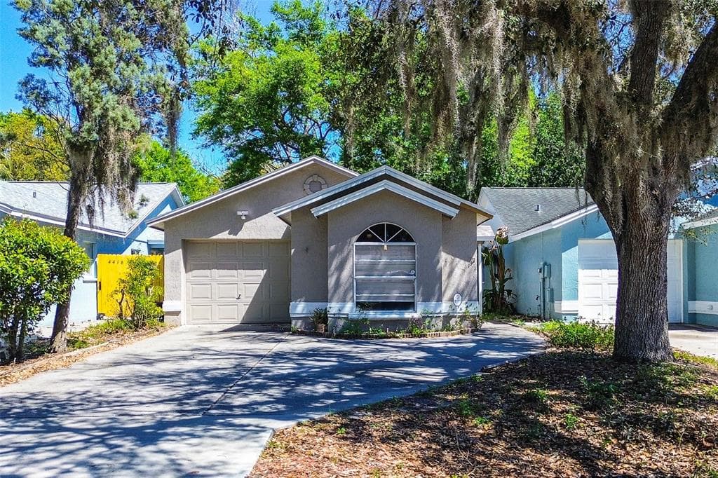 4414 VENICE DRIVE LAND O LAKES, FL 34639