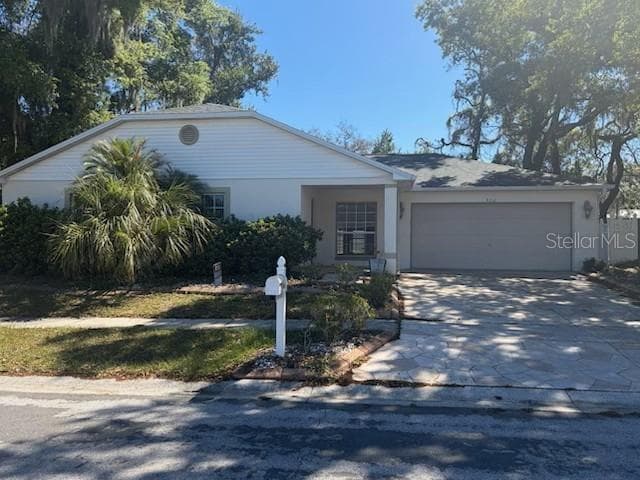 8512 QUEEN BROOKS COURT TEMPLE TERRACE, FL 33637
