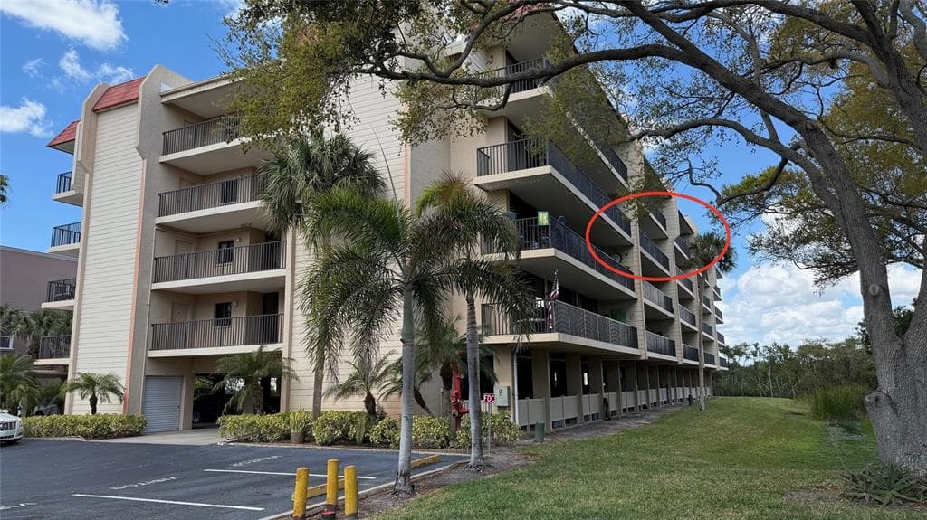 2700 BAYSHORE BOULEVARD UNIT 9302 DUNEDIN, FL 34698