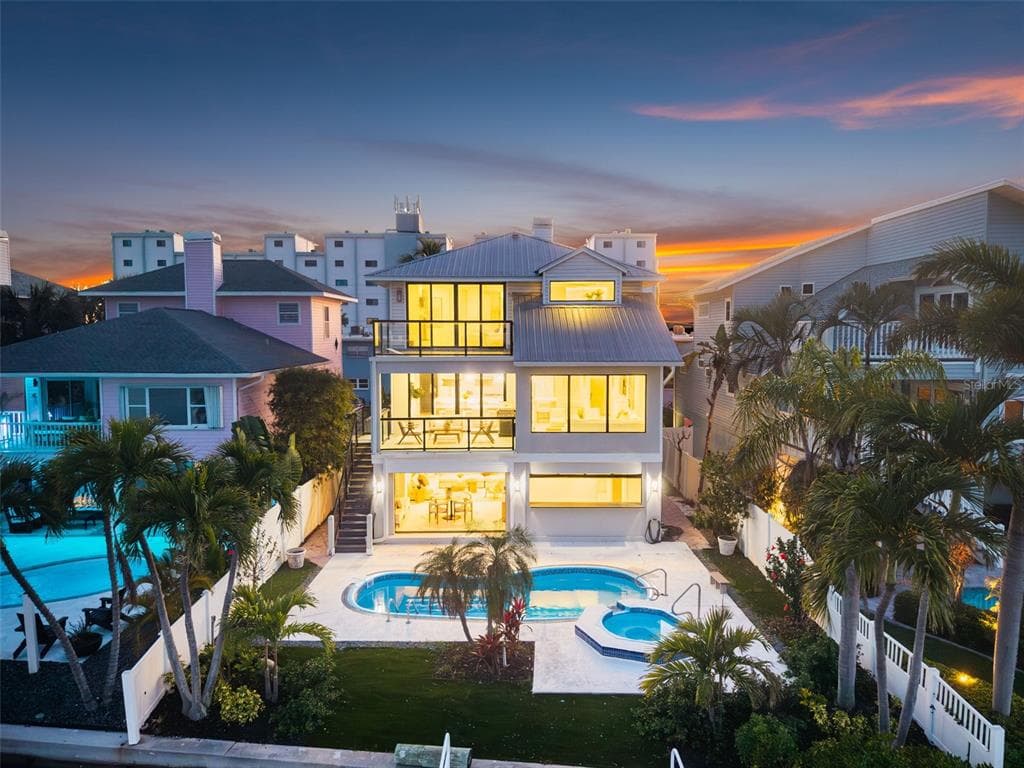 8505 BLIND PASS DRIVE TREASURE ISLAND, FL 33706