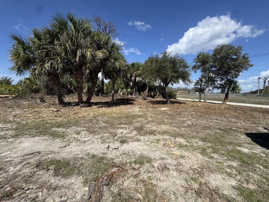 6957 SEA MIST DRIVE PORT CHARLOTTE, FL 33981