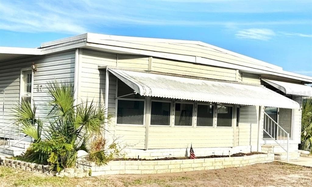 9790 66TH STREET N UNIT 37 PINELLAS PARK, FL 33782