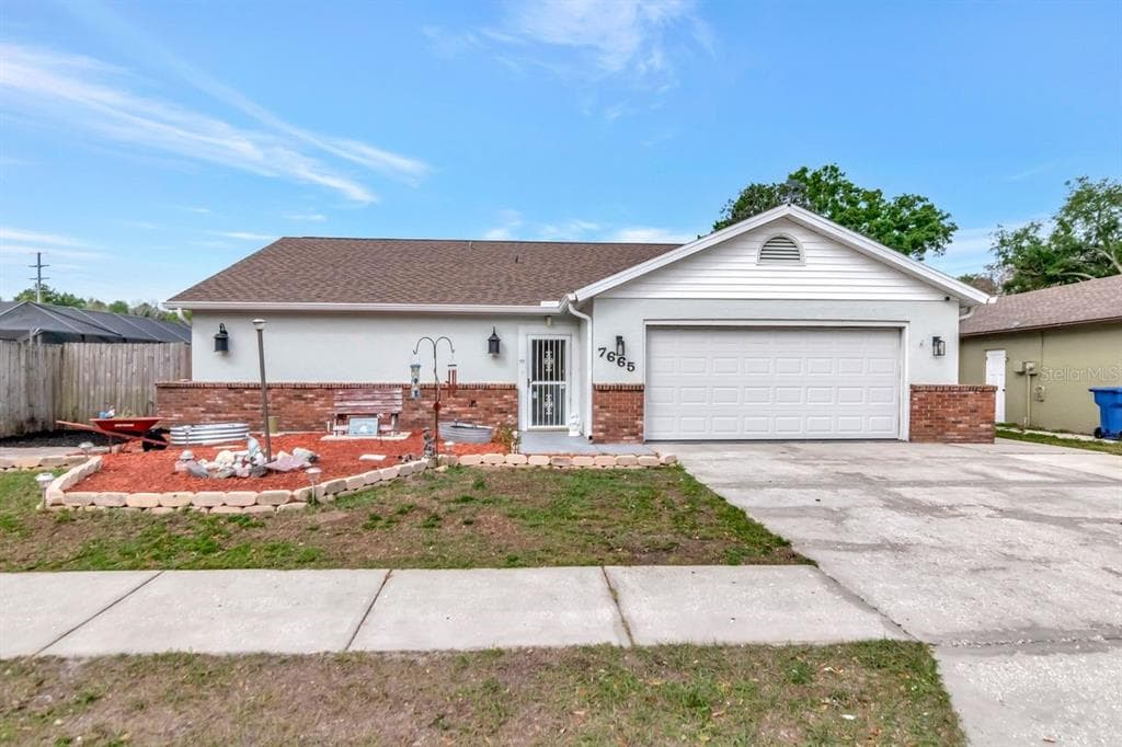 7665 DEER FOOT DRIVE NEW PORT RICHEY, FL 34653