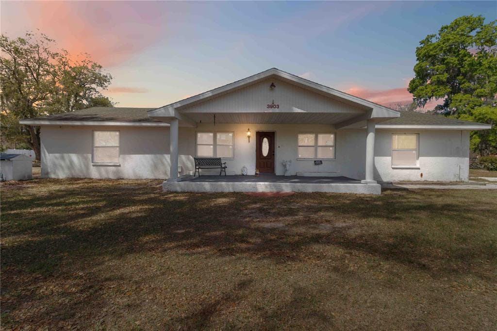 3903 POWERLINE ROAD LITHIA, FL 33547