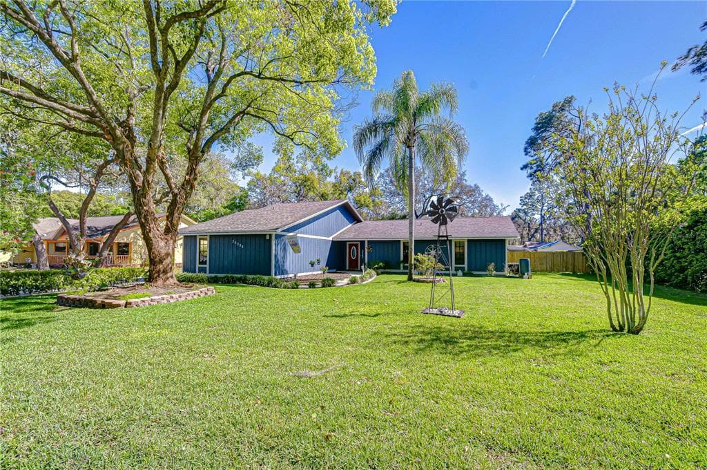 36304 SANTEELAH DRIVE ZEPHYRHILLS, FL 33541