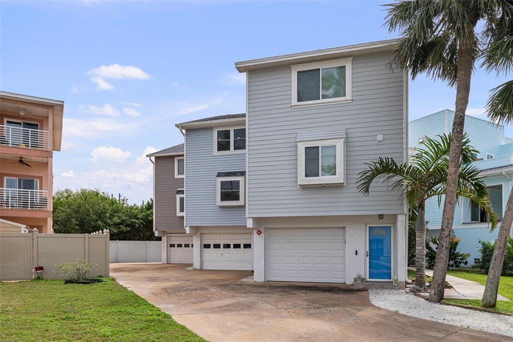 619 2ND STREET UNIT 2 INDIAN ROCKS BEACH, FL 33785
