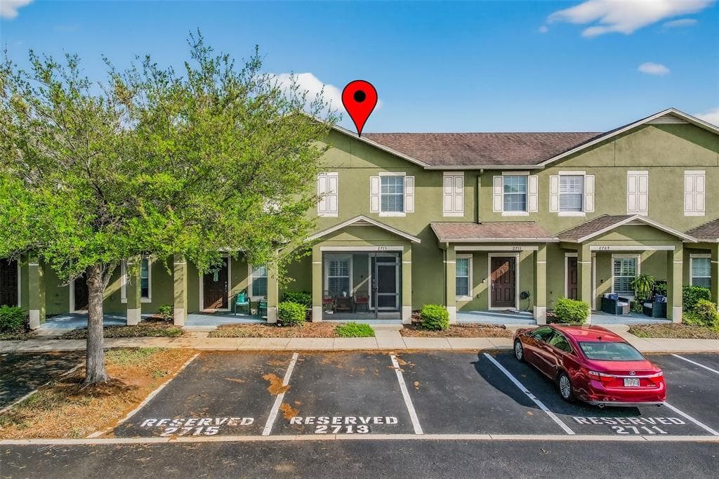 2713 LANTERN HILL AVENUE BRANDON, FL 33511