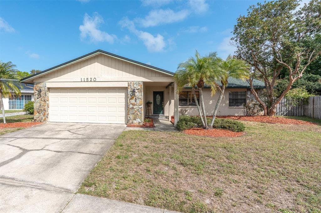 11520 132ND AVENUE LARGO, FL 33778