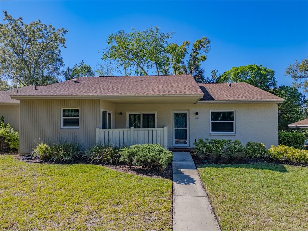 600 S WOODLANDS DRIVE