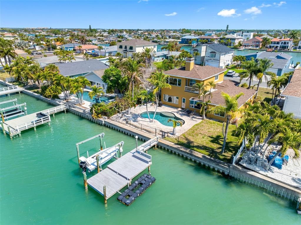 11260 5TH STREET E TREASURE ISLAND, FL 33706