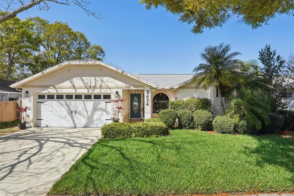 2474 ISLANDER COURT PALM HARBOR, FL 34683