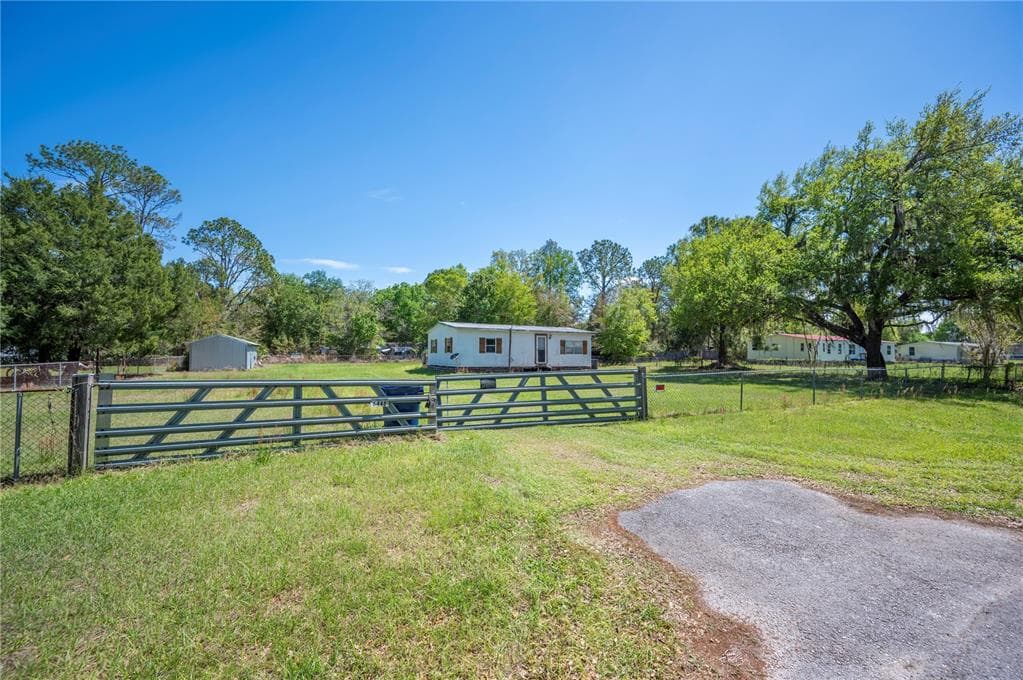 6448 CANDLEWOOD DRIVE WESLEY CHAPEL, FL 33544