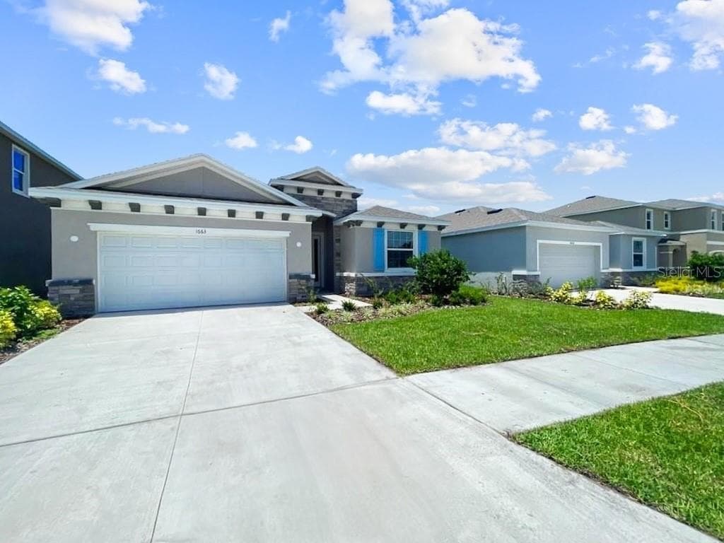 16634 MOONER PLANK CIRCLE WIMAUMA, FL 33598