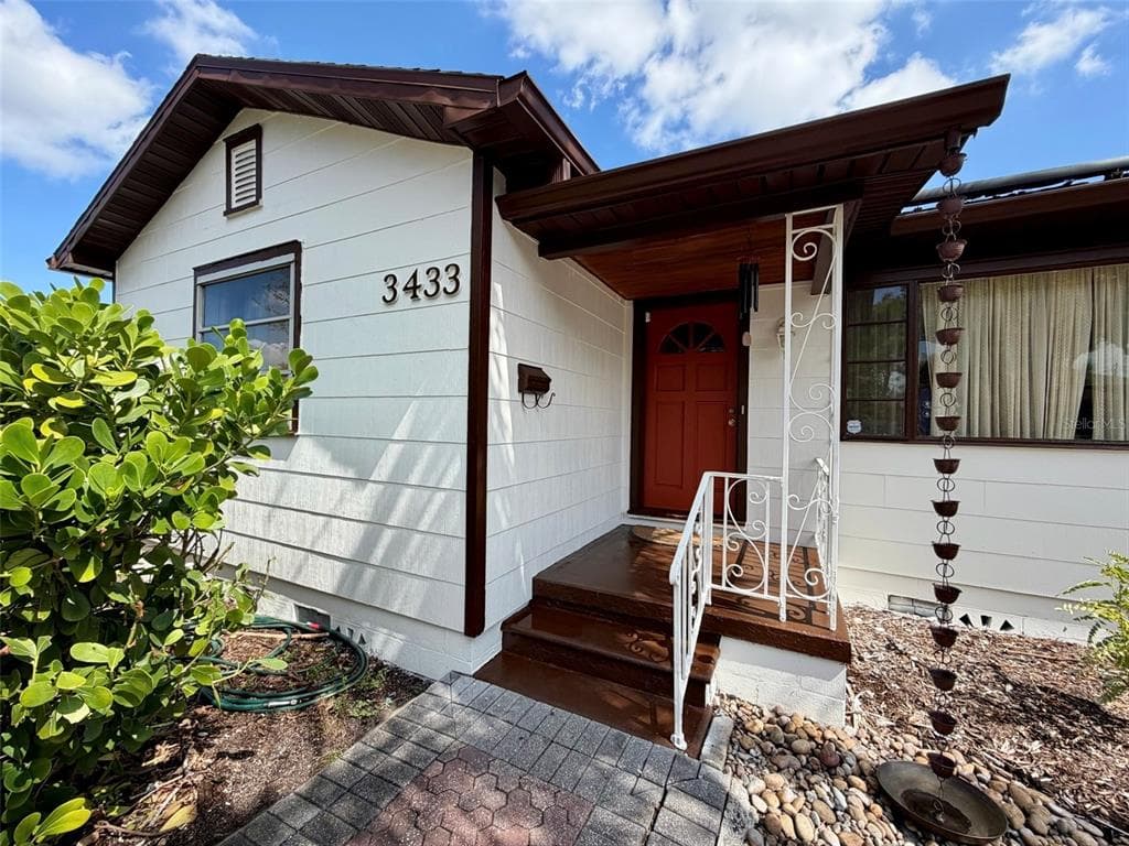 3433 18TH STREET N ST PETERSBURG, FL 33713