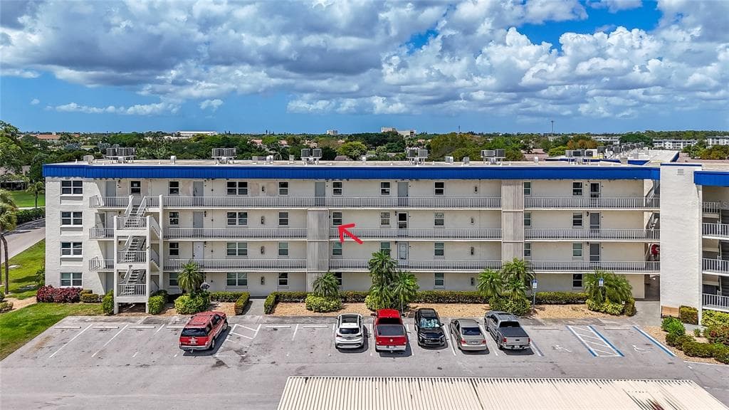6220 AUGUSTA DRIVE UNIT 309 FORT MYERS, FL 33907