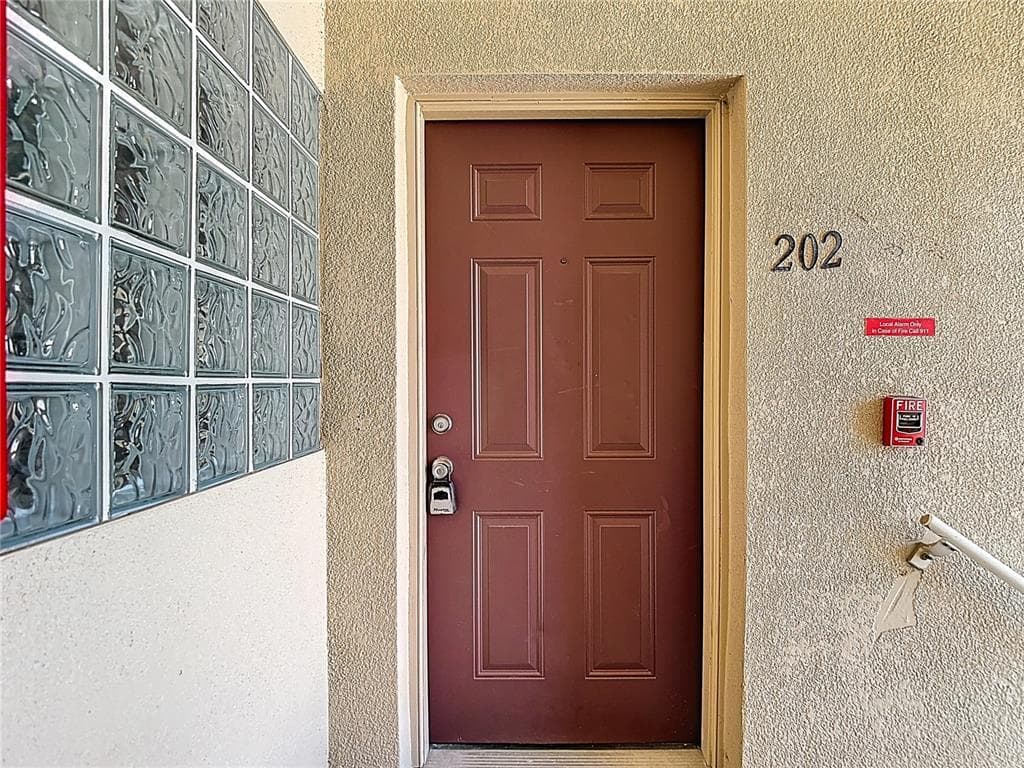 6446 CYPRESSDALE DRIVE UNIT 202 RIVERVIEW, FL 33578
