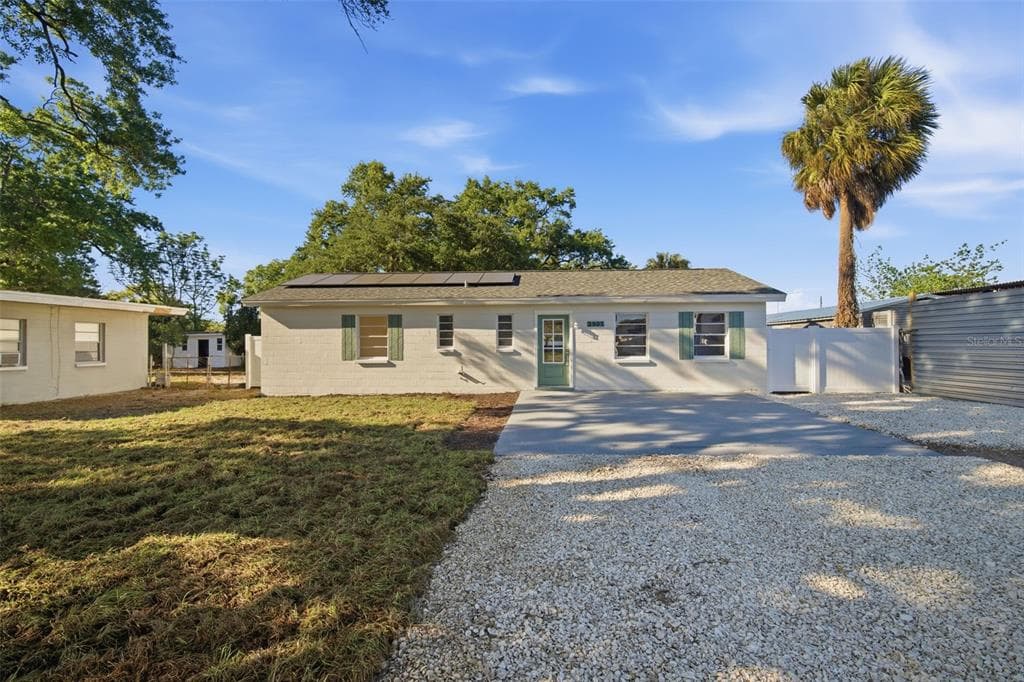3805 W PEARL AVENUE TAMPA, FL 33611