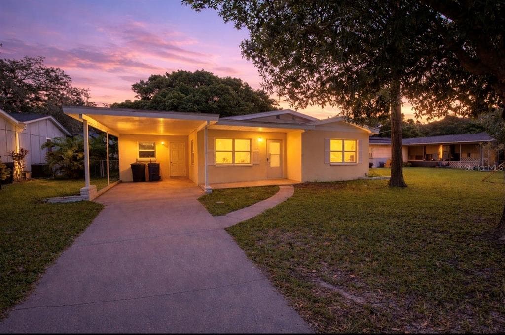 1247 DAVIS ROAD DUNEDIN, FL 34698