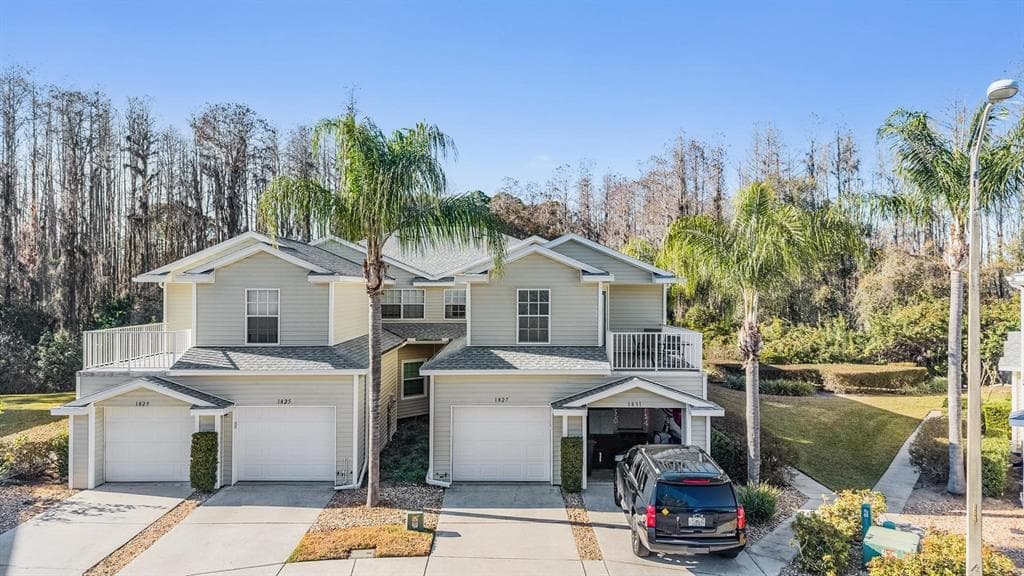 1827 HAMMOCKS AVENUE UNIT 1827 LUTZ, FL 33549