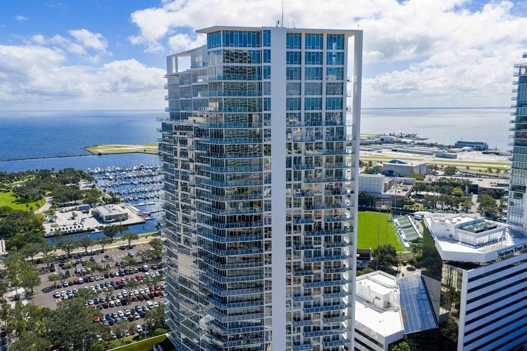 175 1ST STREET S UNIT 504