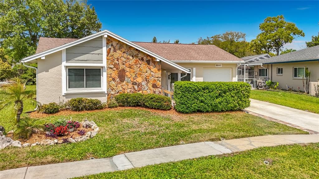 8605 SAGEWOOD DRIVE HUDSON, FL 34667