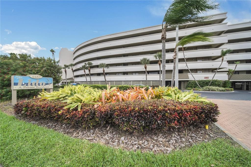 4450 GULF BOULEVARD UNIT 110