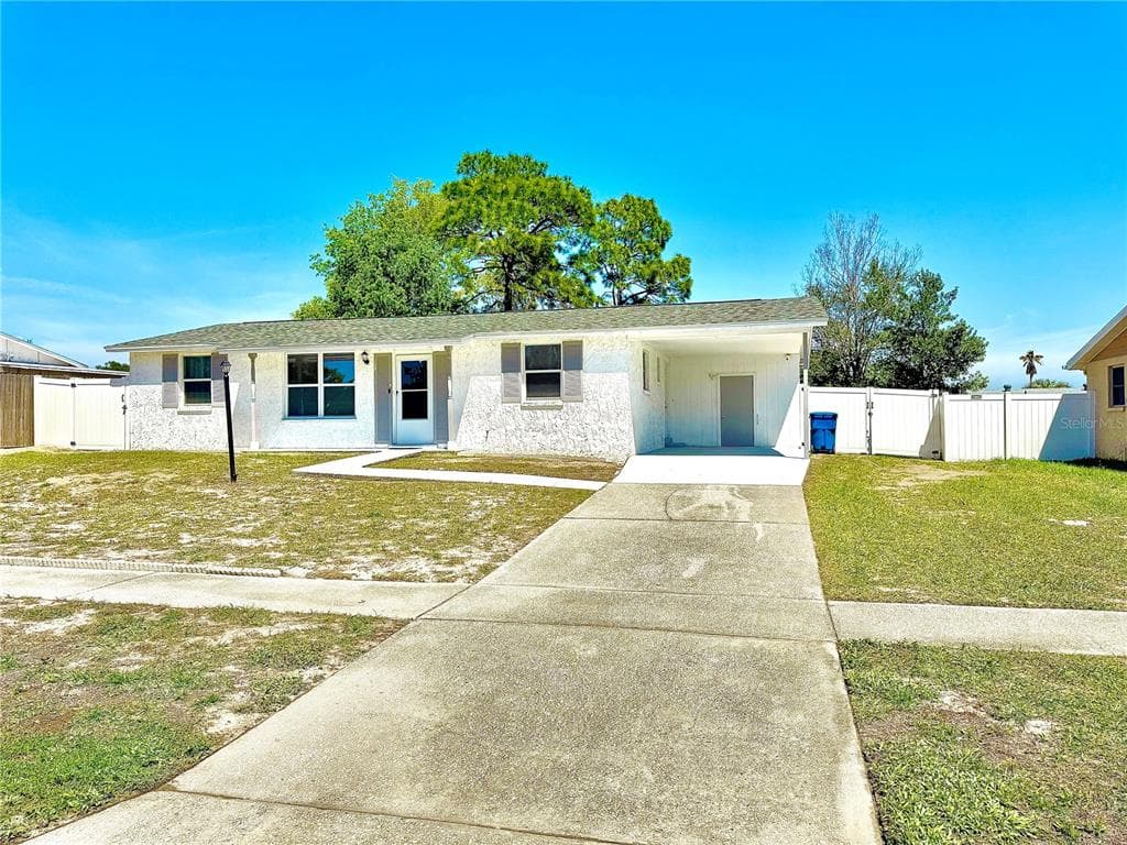 9519 CENTURY DRIVE SPRING HILL, FL 34608