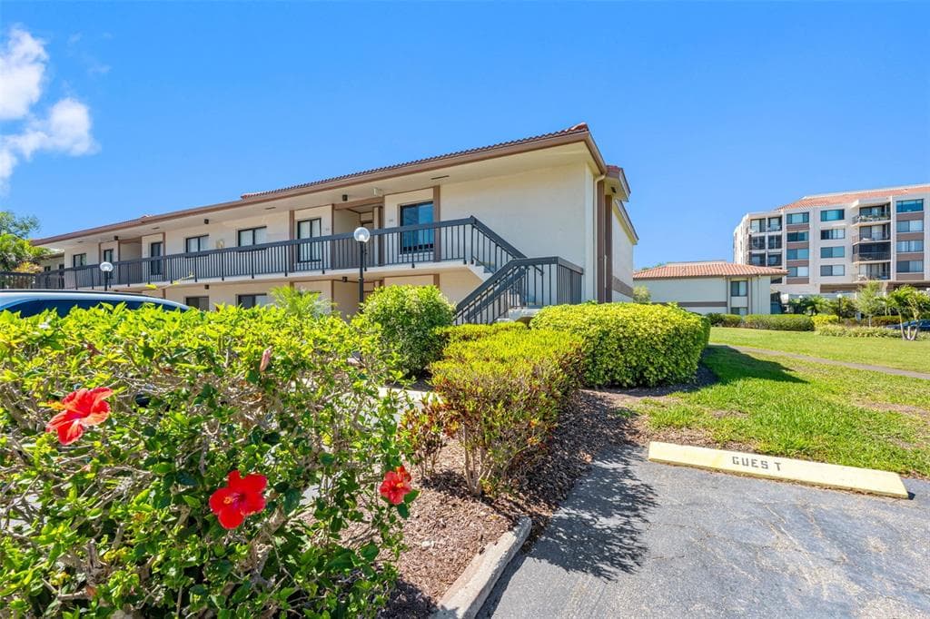 6269 PALMA DEL MAR BOULEVARD S UNIT 216 ST PETERSBURG, FL 33715