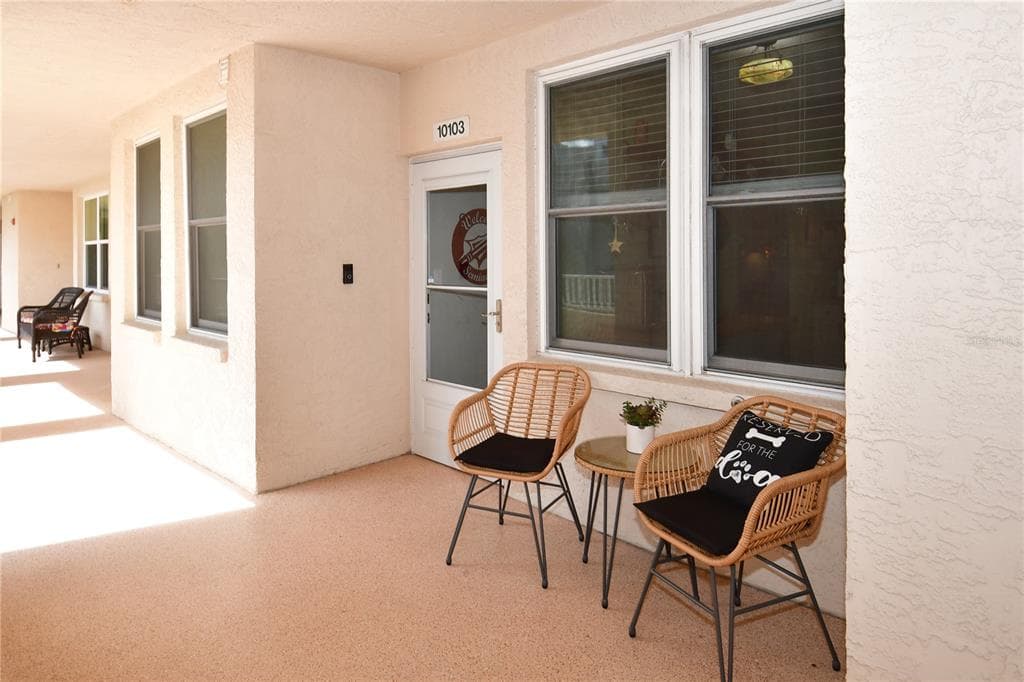 6425 SHORELINE DRIVE UNIT 10103 ST PETERSBURG, FL 33708