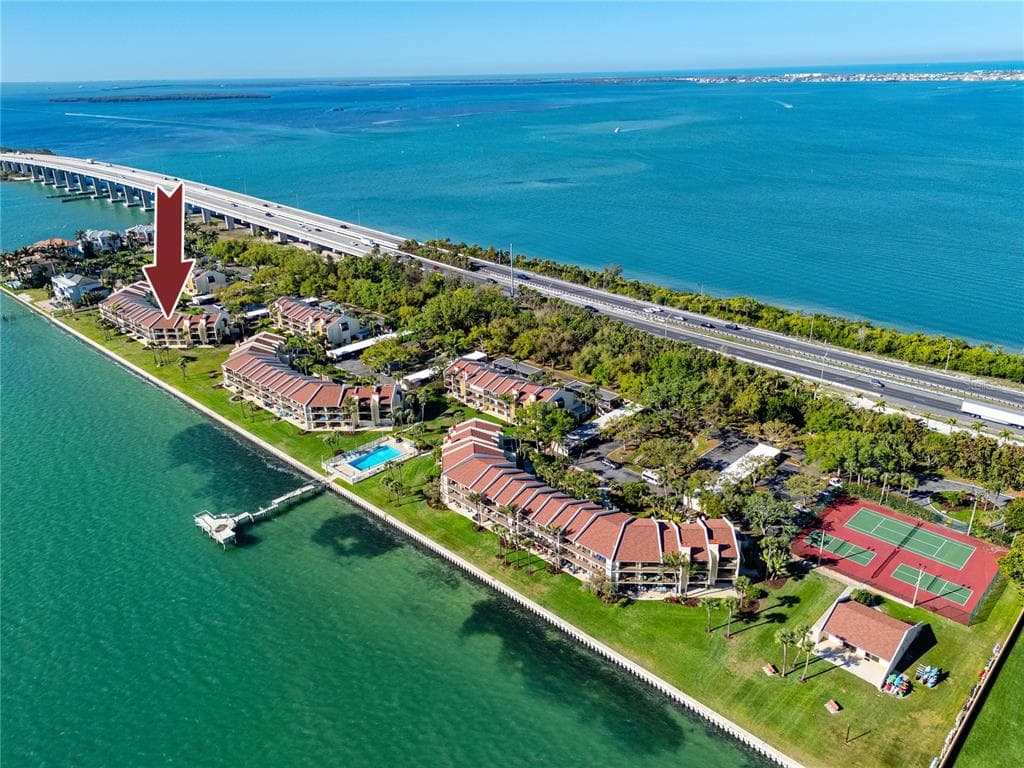 7540 SUNSHINE SKYWAY LANE S UNIT 217 ST PETERSBURG, FL 33711