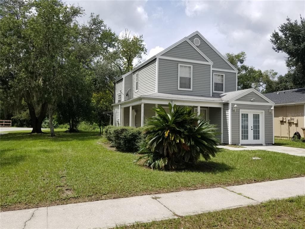 8202 BROWARD PLACE TEMPLE TERRACE, FL 33637