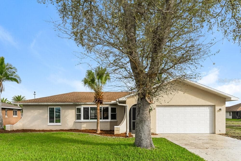 2261 SE 28TH STREET CAPE CORAL, FL 33904