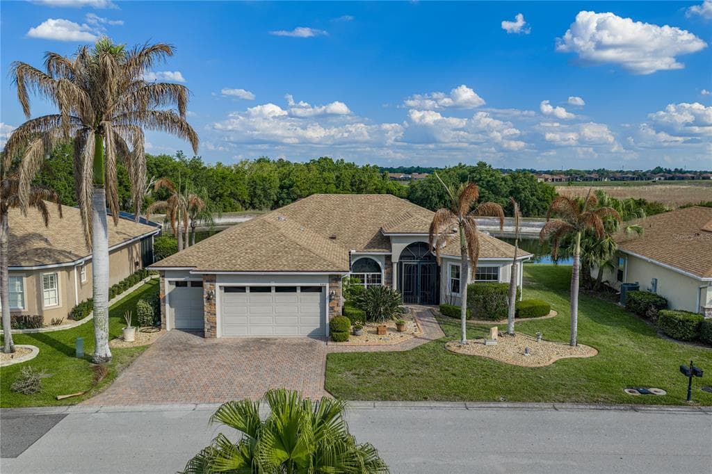 5365 HOGAN LANE WINTER HAVEN, FL 33884