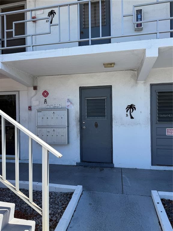 1221 DREW STREET UNIT A2 CLEARWATER, FL 33755