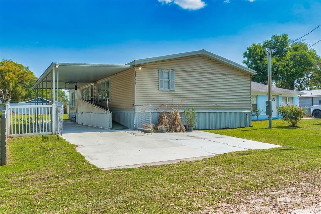 14926 DOUGLAS STREET DADE CITY, FL 33525