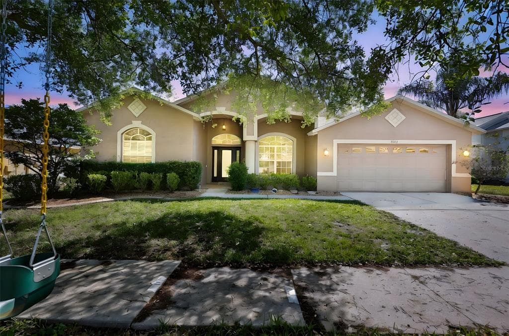9274 ESTATE COVE CIRCLE