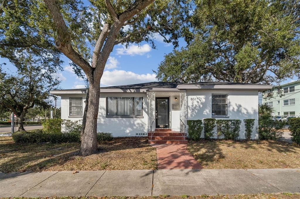 801 49TH STREET N ST PETERSBURG, FL 33710