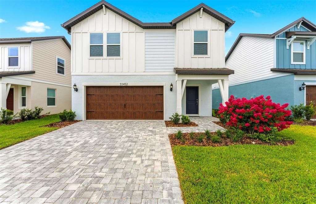 33452 BINDING TIES LANE WESLEY CHAPEL, FL 33545