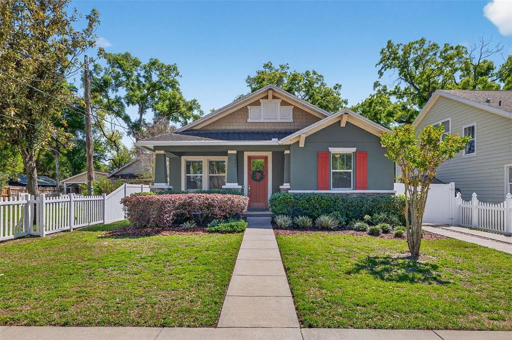 1003 E COMANCHE AVENUE TAMPA, FL 33604
