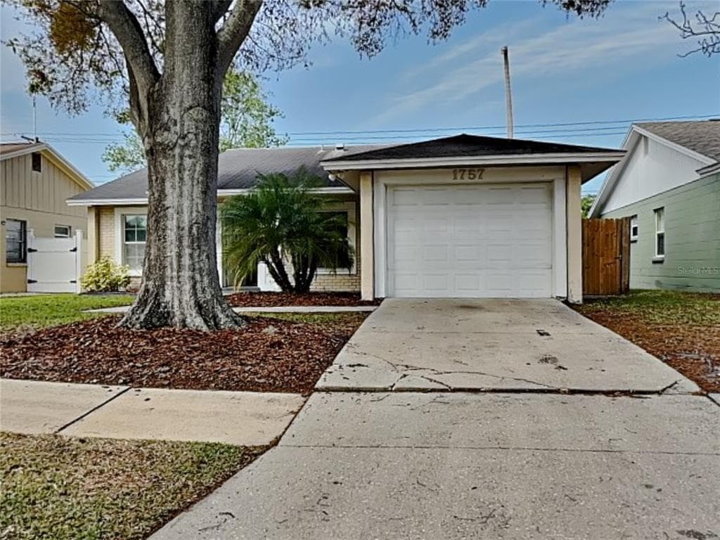 1757 LAKEVIEW VILLAGE DRIVE BRANDON, FL 33510