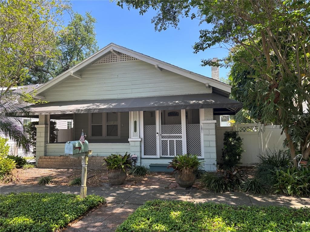 1231 HIGHLAND STREET N ST PETERSBURG, FL 33701