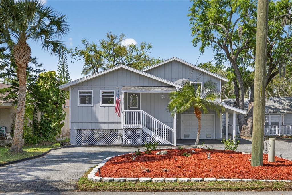 5851 RIO DRIVE NEW PORT RICHEY, FL 34652