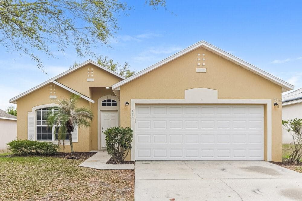 433 HAMMERSTONE AVENUE HAINES CITY, FL 33844