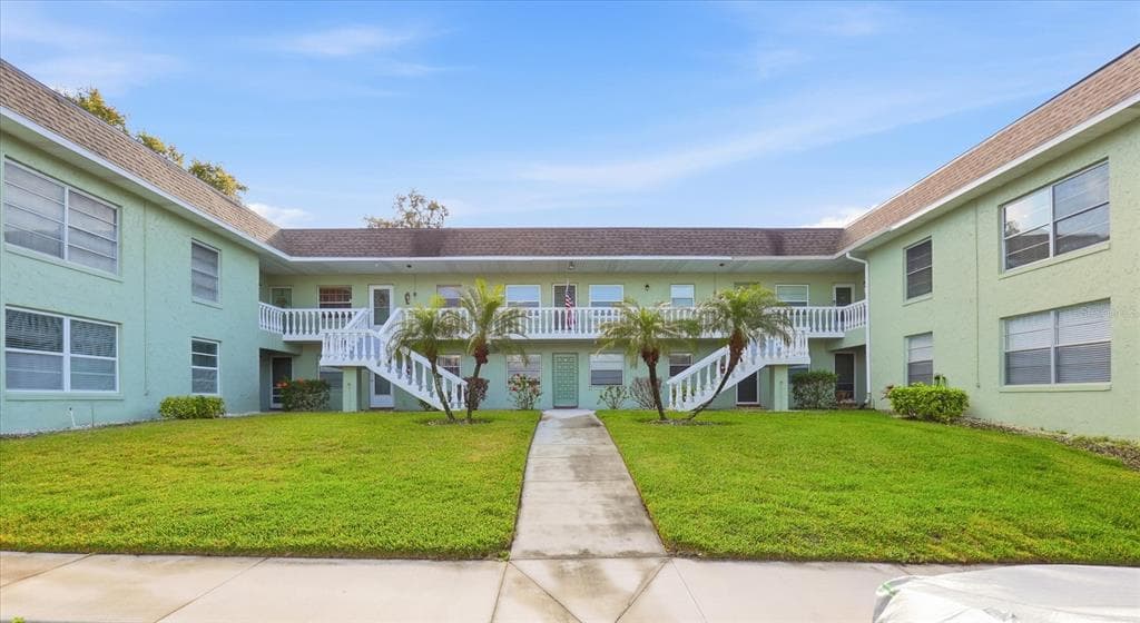1250 S PINELLAS AVENUE UNIT 214 TARPON SPRINGS, FL 34689