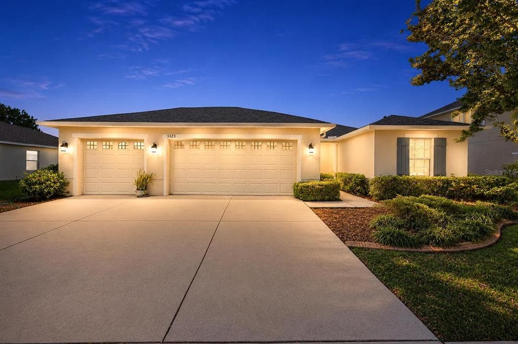 5325 SANDY SHELL DRIVE APOLLO BEACH, FL 33572